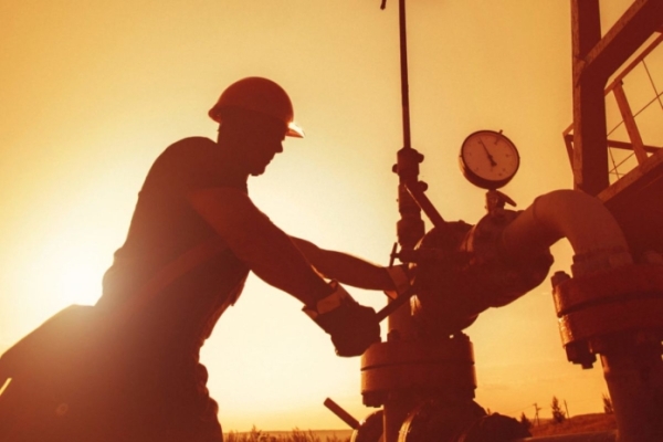 Сколько иностранцы зарабатывают на нефтегазовых месторождениях Казахстана