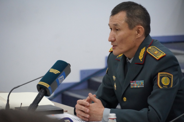 Людям не нужно было прыгать с балконов при пожаре в ЖК «Аккент» ─ глава МЧС