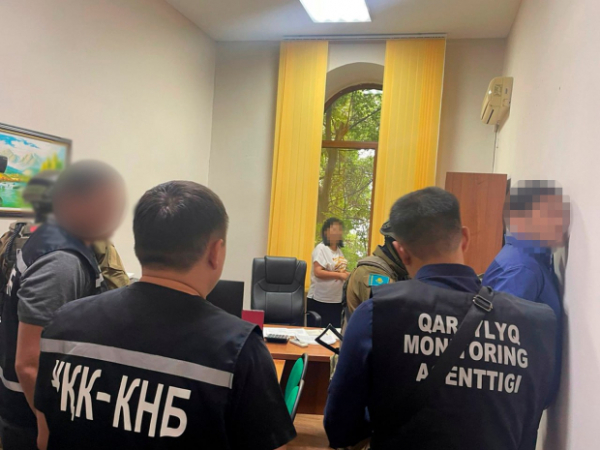 Руководитель филиала «Правительства для граждан» задержан в области Абай