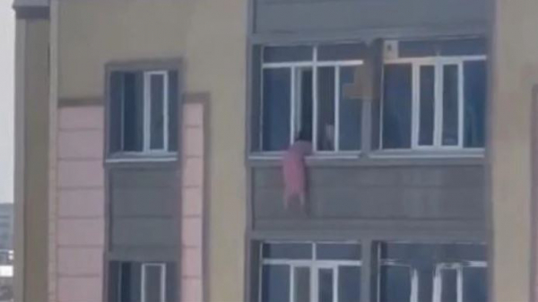 Пыталась покончить с жизнью: девушку разыскивает полиция в Актау