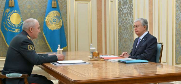 Жаксылыков доложил президенту о работе Минобороны