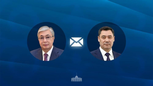Токаев поздравил президента Кыргызстана с Днем независимости