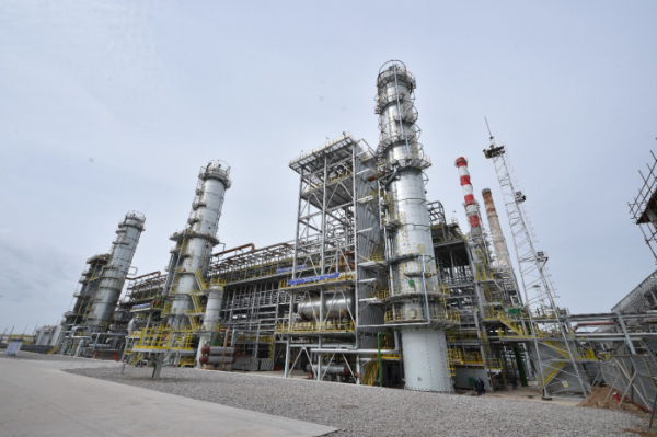 Переработка нефти на казахстанских НПЗ снизилась до минимума