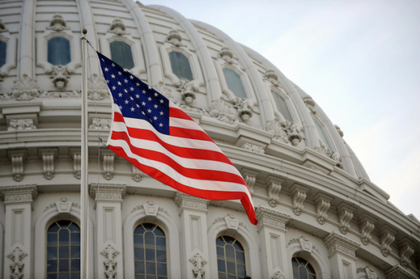 О надвигающемся дефолте предупредили США