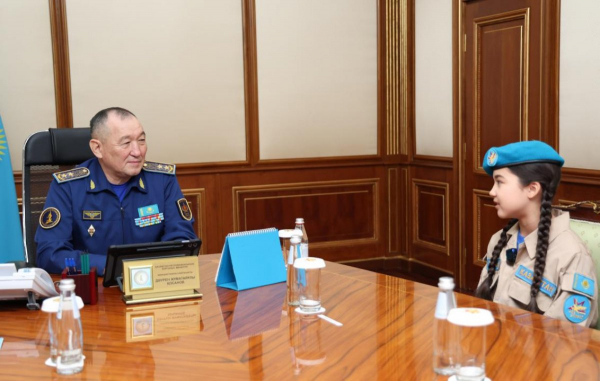 Министр обороны поздравил финалистку "Голос. Дети" Жасмину Тузелову