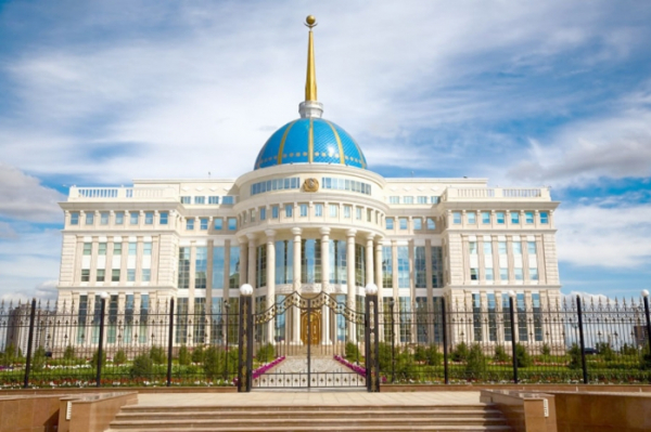 Алтай Абай назначен заместителем управляющего делами президента РК