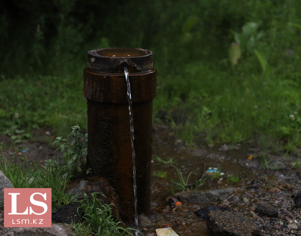 Из-за нехватки воды в ряде районов Жамбылской области объявили режим ЧС